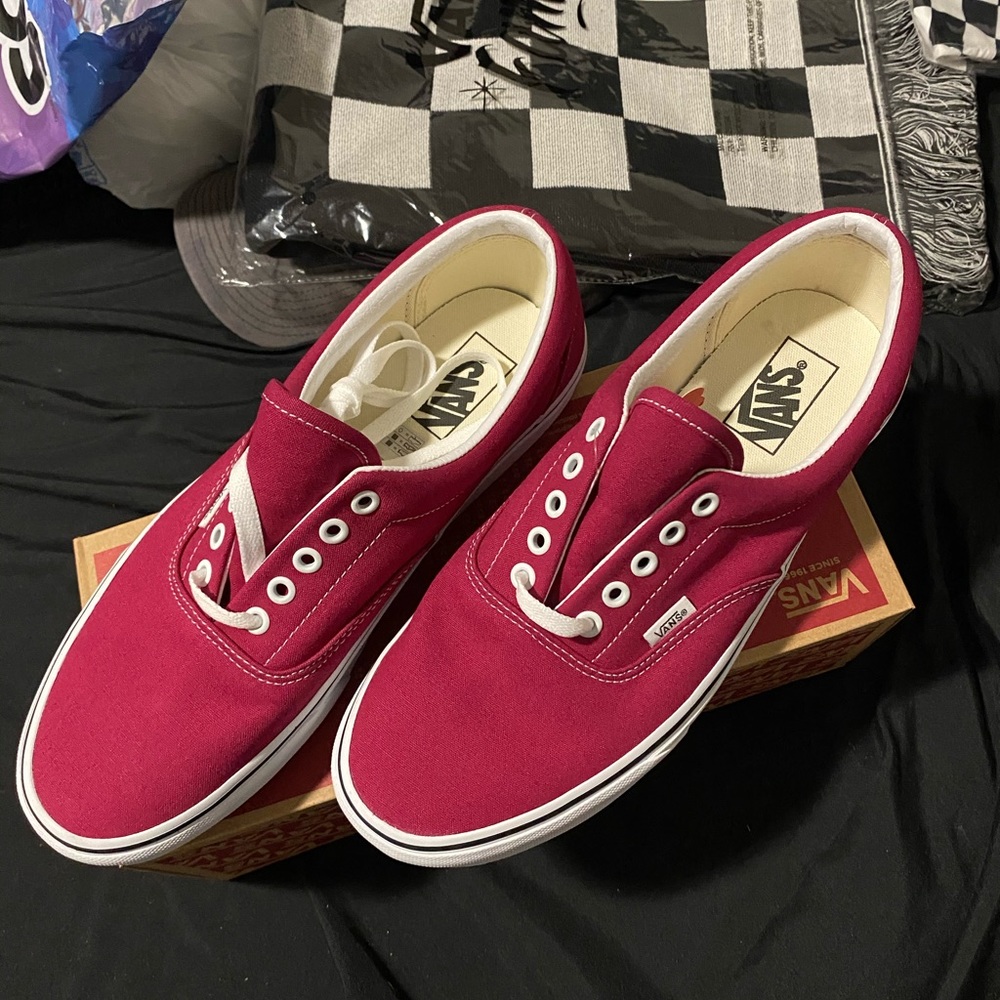 Vans- Era Men Size 10.5 W 12